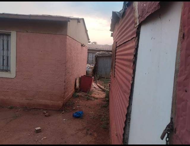 2 BEDROOM HOUSE FOR SALE IN MAPLETON